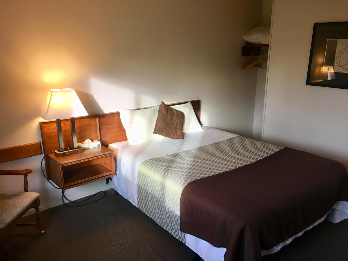 Fuller Lake Chemainus Motel Εξωτερικό φωτογραφία